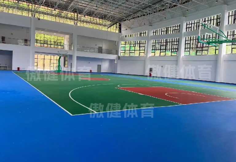 咸阳市硅pu篮球场多少钱一平，海东市5mm硅pu塑胶颗粒价格，徐州硅pu球场塑胶跑道厂家价格表，硅pu篮球场地面施工图片视频，常州硅pu球场材料一般多厚，武汉施工流程图片视频，8mm硅pu球场图片，