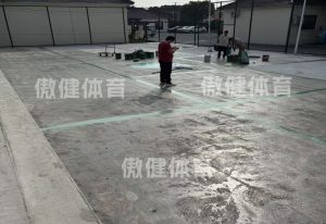 上海硅pu篮球场多少钱一平方，上海5mm硅pu塑胶颗粒价格，杭州硅pu塑胶球场厂家价格表，硅pu篮球场地面施工图片视频，拉萨硅pu球场材料一般多厚，硅pu施工流程图片视频，8mm硅pu球场